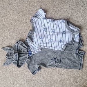 Here Comes Peter Cotton Tail...